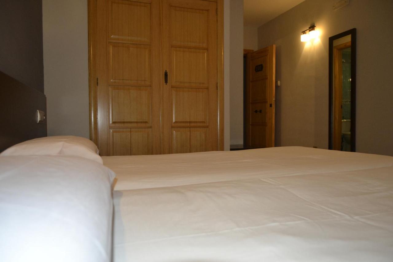 Hotel El Tratado Tordesillas Exterior photo